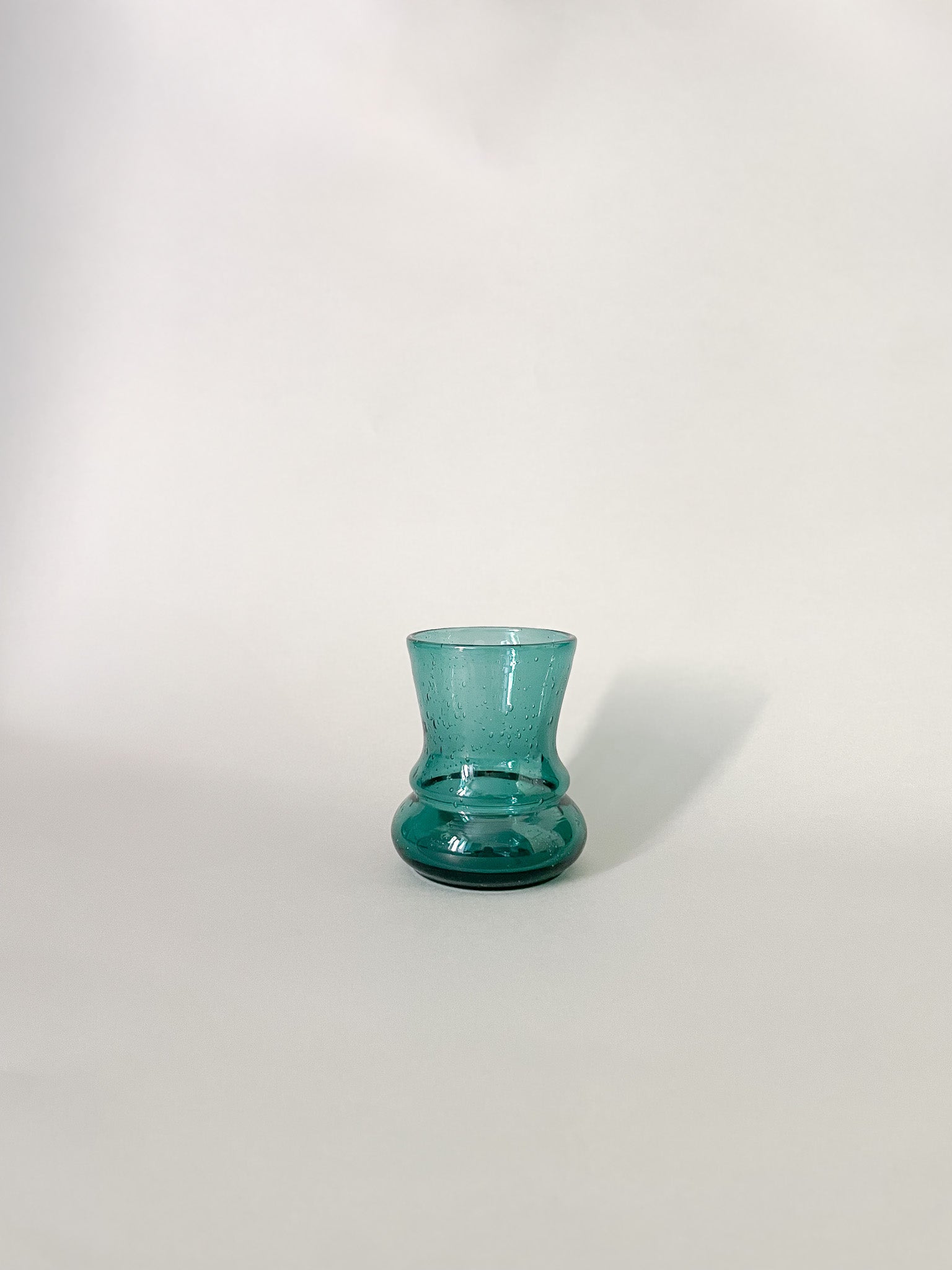 Szklanka ze szkła napowietrzonego no.5