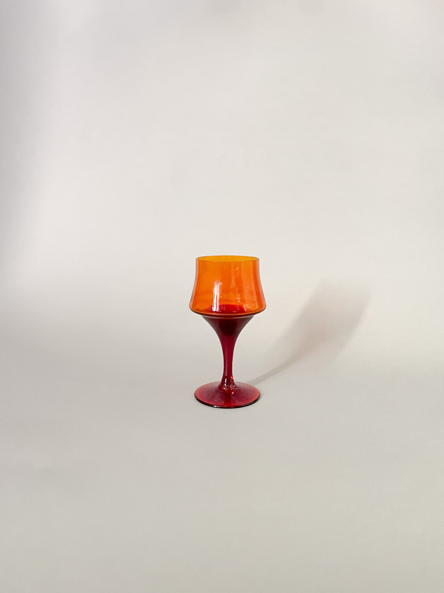 Kieliszek ze szkła barwionego no.16
