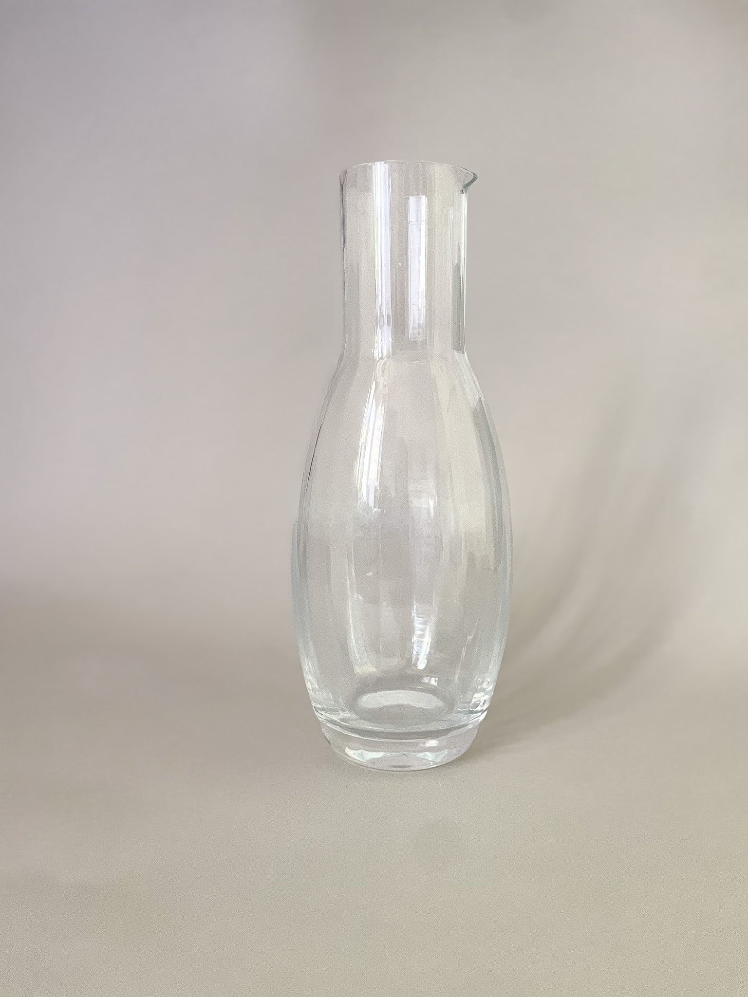 Szklany wysoki dzban no.2