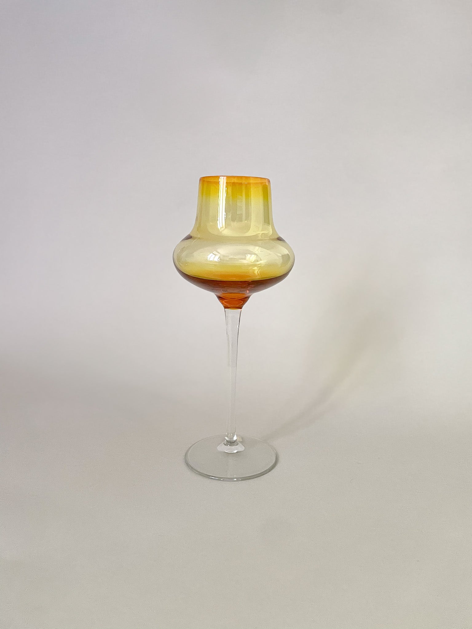 Ozdobny kieliszek no.18