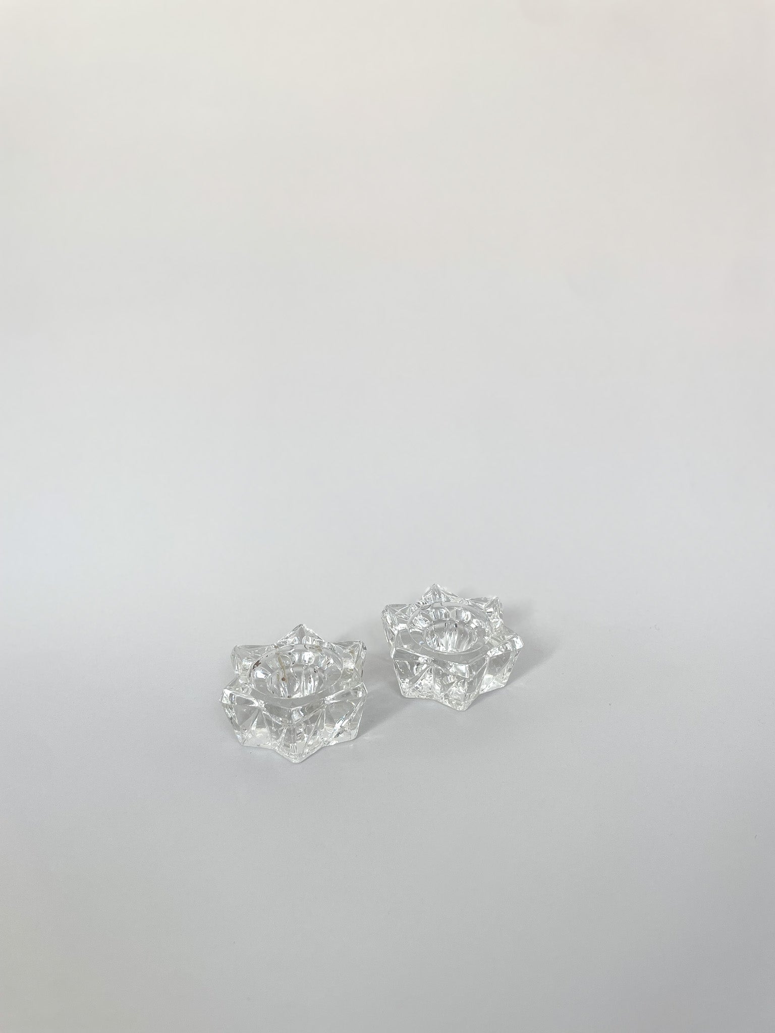 Kryształowe niskie świeczniki no.1